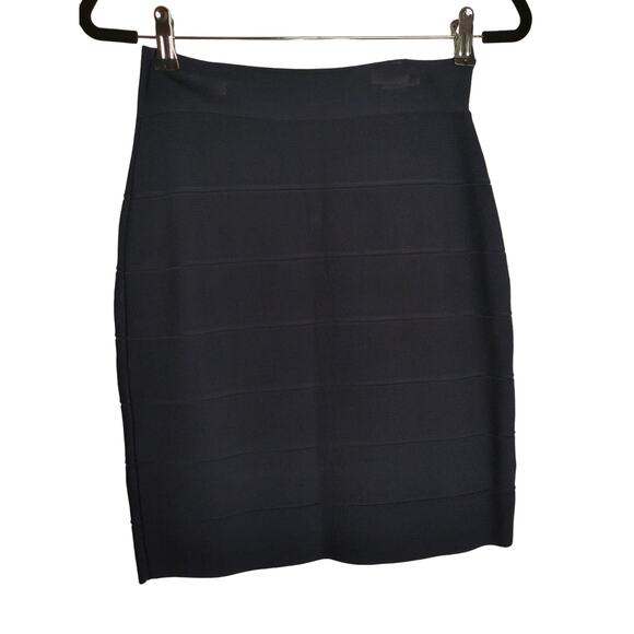 INC International Concepts Navy Blue pencil skirt small slimming flattering - Picture 1 of 7